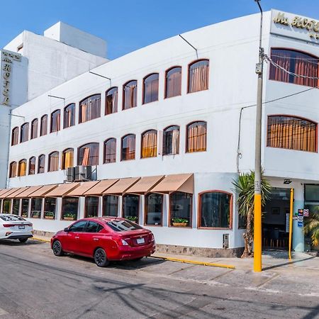 Mc Hotel إِكا المظهر الخارجي الصورة