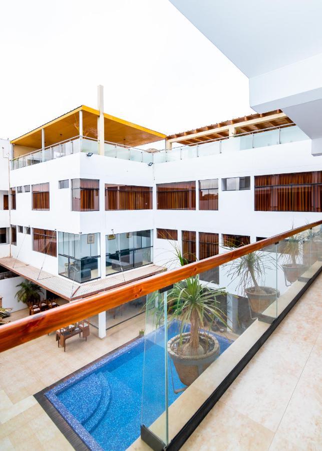 Mc Hotel إِكا المظهر الخارجي الصورة